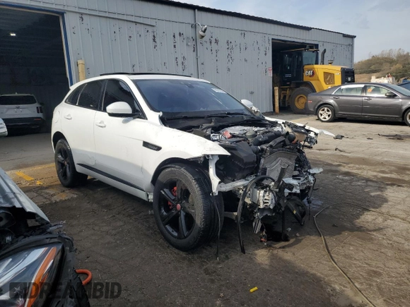 2020 Jaguar F-Pace S with VIN SADCM2FV0LA660221, listed as a Copart auction lot 78675784 with 23,661 mi miles and Salvage Title. Bid and sale history available at DreamBid. Image 4.