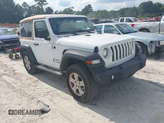 2021 Jeep Wrangler Willys with VIN 1C4GJXAGXMW544332, listed as a IAAI auction lot 42716885 with 47,000 mi miles and . Bid and sale history available at DreamBid. Image 1.