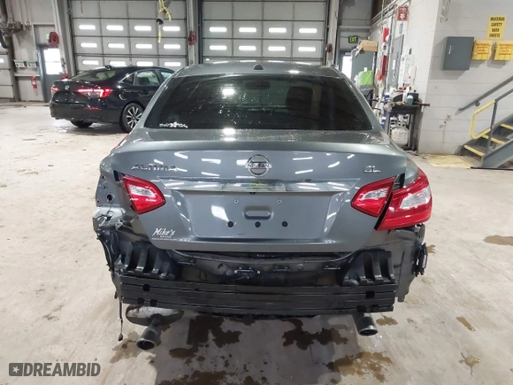 2017 Nissan Altima 2.5 SR with VIN 1N4AL3AP1HC184308, listed as a IAAI auction lot 41729115 with 155,018 mi miles. Bid and sale history available at carsss.com. Image 16.