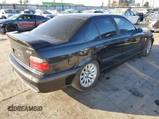 1998 BMW M3 z VIN WBSCD932XWEE08919, wystawiony jako Copart lot #84434704 z przebiegiem Nie podano mil oraz Szkody całkowita. Historia ofert i sprzedaży dostępna na DreamBid. Obrazek 3.