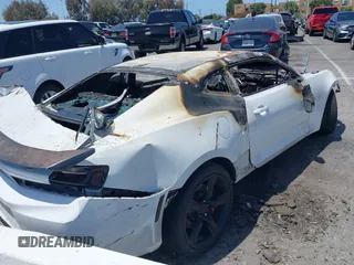 2016 Chevrolet Camaro 2SS with VIN 1G1FH1R71G0128873, listed as a IAAI auction lot 42276328 with Not provided miles and . Bid and sale history available at DreamBid. Image 4.