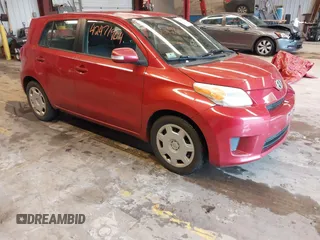 2009 Scion xD z VIN JTKKU10409J039306, wystawiony jako IAAI lot #42471904 z przebiegiem 215 420 mil mil oraz . Historia ofert i sprzedaży dostępna na DreamBid. Obrazek 1.