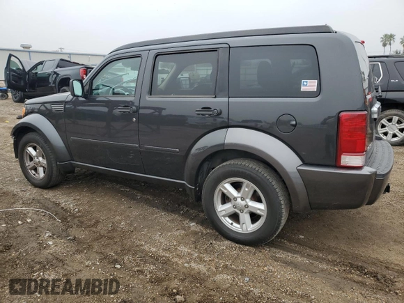 2011 Dodge Nitro SXT z VIN 1D4PT5GK0BW509907, wystawiony jako Copart lot #42716715 z przebiegiem 88 884 mil mil oraz Szkody całkowita. Historia ofert i sprzedaży dostępna na DreamBid. Obrazek 2.