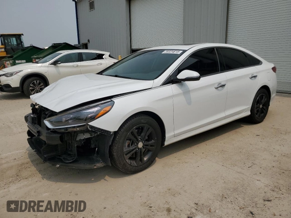 2018 Hyundai Sonata SEL z VIN 5NPE34AF2JH712411, wystawiony jako Copart lot #59324615 z przebiegiem 67 990 mil mil oraz Czysty tytuł • Clean title. Historia ofert i sprzedaży dostępna na DreamBid. Obrazek 1.