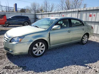 2005 Toyota Avalon XL with VIN 4T1BK36B15U037227, listed as a Copart auction lot 50135005 with 136,489 mi miles and Salvage Title. Bid and sale history available at DreamBid. Image 1.