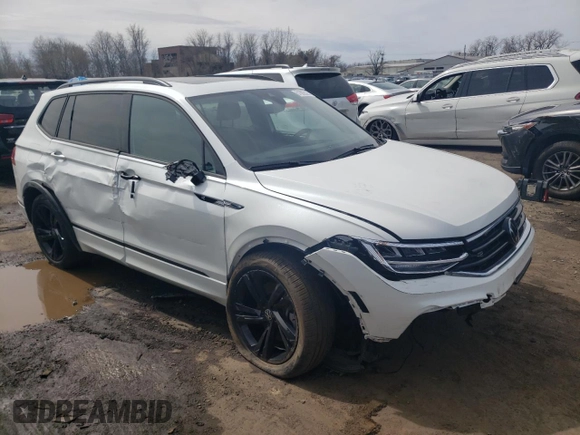 2023 Volkswagen Tiguan SE R-Line Black with VIN 3VV8B7AX9PM092316, listed as a Copart auction lot 51892325 with 24,058 mi miles and Salvage title. Bid and sale history available at DreamBid. Image 4.