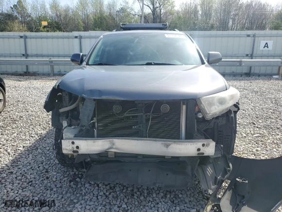 2013 Toyota Highlander with VIN 5TDZK3EH5DS134880, listed as a Copart auction lot 51152125 with 133,503 mi miles and Salvage Title. Bid and sale history available at carsss.com. Image 5.