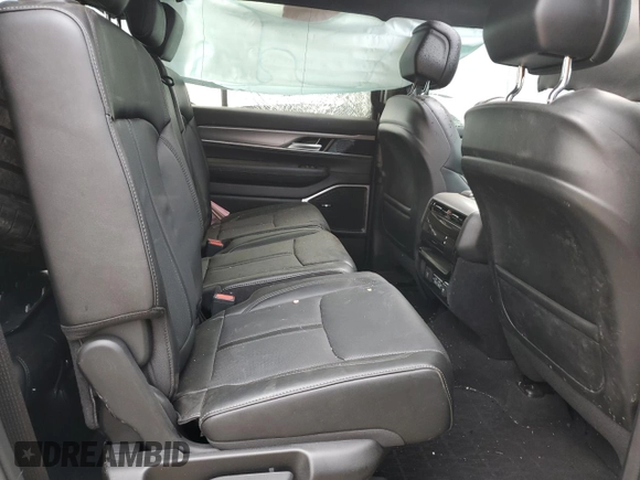 2024 Jeep Wagoneer Series II Carbide with VIN 1C4SJVBP4RS127459, listed as a Copart auction lot 53130095 with 35,064 mi miles and Salvage title. Bid and sale history available at DreamBid. Image 12.