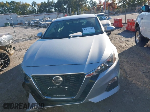 2020 Nissan Altima S with VIN 1N4BL4BV0LC252680, listed as a IAAI auction lot 40645027 with 93,171 mi miles and . Bid and sale history available at DreamBid. Image 12.