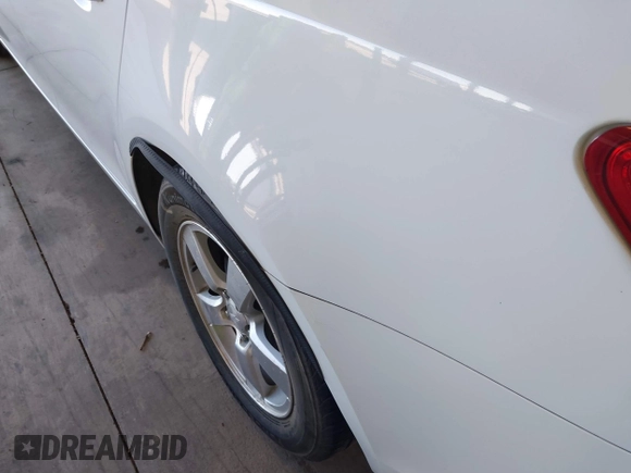 2014 Chevrolet Cruze 1LT with VIN 1G1PC5SB7E7298751, listed as a IAAI auction lot 41714596 with 94,864 mi miles and . Bid and sale history available at DreamBid. Image 12.