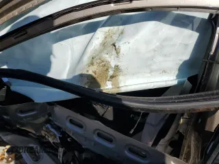 2022 Cadillac XT5 FWD Premium Luxury z VIN 1GYKNCRS8NZ112882, wystawiony jako Copart lot #86999544 z przebiegiem Nie podano mil oraz Szkoda całkowita • Salvage title. Historia ofert i sprzedaży dostępna na DreamBid. Obrazek 7.