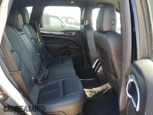 2011 Porsche Cayenne with VIN WP1AA2A20BLA10119, listed as a Copart auction lot 62713145 with 106,638 mi miles and Salvage title. Bid and sale history available at DreamBid. Image 11.