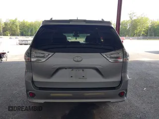 2018 Toyota Sienna SE with VIN 5TDXZ3DC0JS950481, listed as a IAAI auction lot 42404211 with 87,697 mi miles and . Bid and sale history available at DreamBid. Image 16.