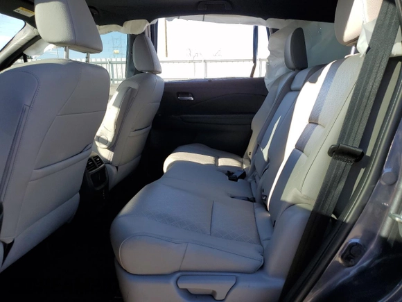 2019 Honda Passport EX-L with VIN 5FNYF8H53KB027391, listed as a Copart auction lot 87193204 with 92,870 mi miles and Salvage title. Bid and sale history available at DreamBid. Image 11.