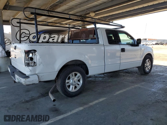 2004 Ford F-150 STX с VIN 1FTRX12W44NA47003, выставлен на аукционе Copart как лот 61133075 с пробегом 258 417 миль миль и Списание • Salvage title. История ставок и продаж доступна на DreamBid. Изображение 3.