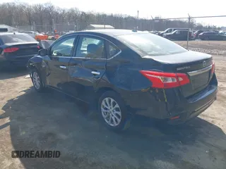 2019 Nissan Sentra SV z VIN 3N1AB7APXKY326869, wystawiony jako IAAI lot #41905231 z przebiegiem 66 895 mil mil oraz . Historia ofert i sprzedaży dostępna na DreamBid. Obrazek 3.