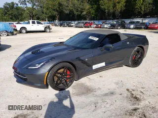 2014 Chevrolet Corvette Z51 3LT z VIN 1G1YM3D75E5119942, wystawiony jako Copart lot #73989914 z przebiegiem Nie podano mil oraz Czysty tytuł • Clean title. Historia ofert i sprzedaży dostępna na DreamBid. Obrazek 1.