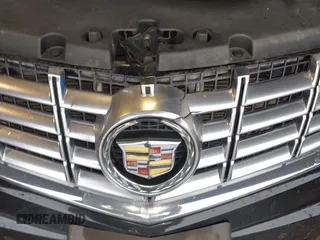 2014 Cadillac SRX Performance Collection with VIN 3GYFNFE39ES659013, listed as a IAAI auction lot 42264069 with 129,122 mi miles and . Bid and sale history available at DreamBid. Image 19.