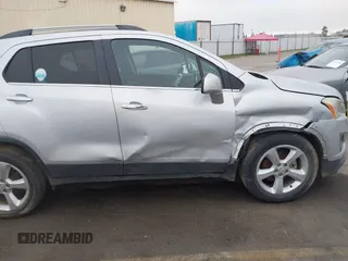 2015 Chevrolet Trax LTZ with VIN 3GNCJTSB7FL235895, listed as a IAAI auction lot 41279161 with 158,877 mi miles. Bid and sale history available at carsss.com. Image 17.