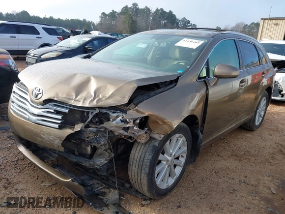 2010 Toyota Venza with VIN 4T3ZA3BB1AU022011, listed as a IAAI auction lot 41459465 with 111,258 mi miles. Bid and sale history available at carsss.com. Image 17.