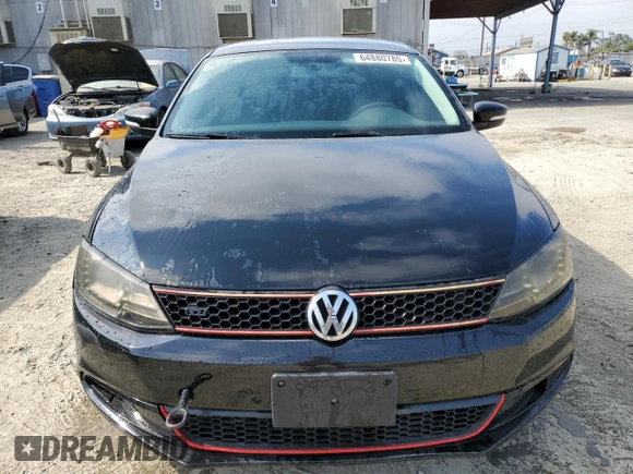 2012 Volkswagen Jetta SE with VIN 3VWDP7AJ7CM032181, listed as a Copart auction lot 64880785 with 179,284 mi miles and Clean title. Bid and sale history available at DreamBid. Image 5.