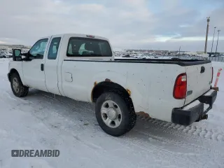 2015 Ford F-250 XLT with VIN 1FT7X2A63FEB26860, listed as a Copart auction lot 44627615 with 350,508 mi miles and Clean title. Bid and sale history available at DreamBid. Image 2.