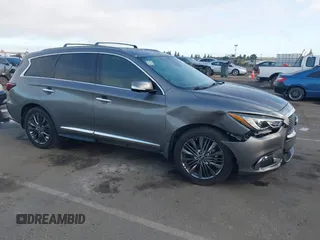 2019 Infiniti QX60 Pure z VIN 5N1DL0MN7KC522605, wystawiony jako IAAI lot #42257708 z przebiegiem 60 357 mil mil oraz . Historia ofert i sprzedaży dostępna na DreamBid. Obrazek 6.
