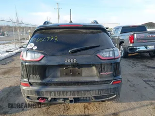 2022 Jeep Cherokee Trailhawk with VIN 1C4PJMBX7ND508267, listed as a IAAI auction lot 41356773 with 74,019 mi miles. Bid and sale history available at carsss.com. Image 16.