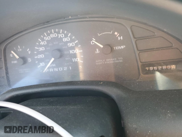 1996 Chevrolet Cavalier z VIN 1G1JC5243T7214994, wystawiony jako Copart lot #52230744 z przebiegiem 195 283 mil mil oraz Nie do naprawy • Non repairable. Historia ofert i sprzedaży dostępna na DreamBid. Obrazek 9.