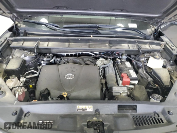 2022 Toyota Highlander LE z VIN 5TDBZRBH8NS596792, wystawiony jako Copart lot #56416845 z przebiegiem 40 761 mil mil oraz Szkoda całkowita • Salvage title. Historia ofert i sprzedaży dostępna na DreamBid. Obrazek 12.