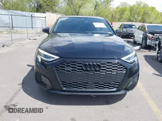 2022 Audi A3 Premium Plus z VIN WAUHUDGY7NA035370, wystawiony jako IAAI lot #42057595 z przebiegiem 47 227 mil mil oraz . Historia ofert i sprzedaży dostępna na DreamBid. Obrazek 13.