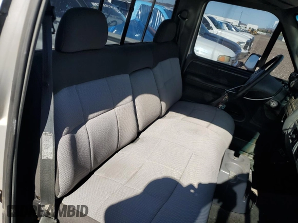 1992 Ford F-250 с VIN 1FTEF25N1NPB08128, выставлен на аукционе Copart как лот 56067595 с пробегом Не указан миль и Списание • Salvage title. История ставок и продаж доступна на DreamBid. Изображение 10.