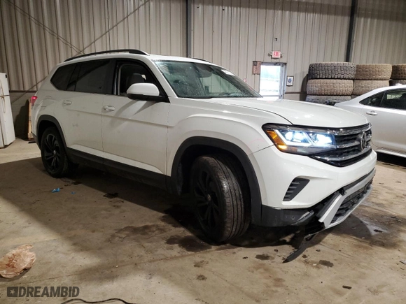 2021 Volkswagen Atlas 3.6L V6 SE w/Technology with VIN 1V2KR2CA5MC611143, listed as a Copart auction lot 46681335 with 50,324 mi miles and Salvage Title. Bid and sale history available at carsss.com. Image 4.