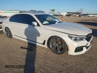 2019 BMW 7 Series 750i with VIN WBA7F0C58KGM24778, listed as a IAAI auction lot 41740384 with 1 mi miles. Bid and sale history available at carsss.com. Image 1.