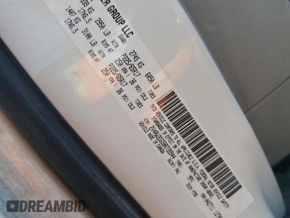 2011 Volkswagen Routan SE with VIN 2V4RW3DG5BR739944, listed as a Copart auction lot 56787495 with 84,932 mi miles and Salvage title. Bid and sale history available at DreamBid. Image 13.