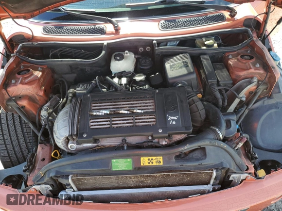 2006 MINI Convertible S with VIN WMWRH33576TF89127, listed as a Copart auction lot 49763365 with 150,446 mi miles and Salvage title. Bid and sale history available at DreamBid. Image 12.