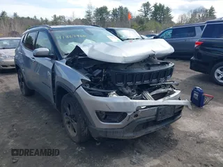 2020 Jeep Compass Latitude with VIN 3C4NJDBB1LT127856, listed as a IAAI auction lot 41867905 with 90,468 mi miles. Bid and sale history available at carsss.com. Image 1.