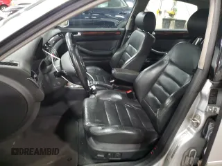 2002 Audi A6 z VIN WAUML64B42N115811, wystawiony jako Copart lot #53707795 z przebiegiem 200 257 mil mil oraz Szkoda całkowita • Salvage title. Historia ofert i sprzedaży dostępna na DreamBid. Obrazek 7.