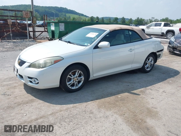 2008 Toyota Solara SE z VIN 4T1FA38P28U153036, wystawiony jako IAAI lot #42468278 z przebiegiem 121 685 mil mil oraz . Historia ofert i sprzedaży dostępna na DreamBid. Obrazek 2.