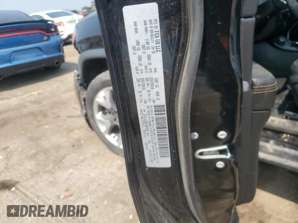 2019 Jeep Compass Limited z VIN 3C4NJDCB0KT647592, wystawiony jako Copart lot #64810305 z przebiegiem 68 518 mil mil oraz Czysty tytuł • Clean title. Historia ofert i sprzedaży dostępna na DreamBid. Obrazek 12.