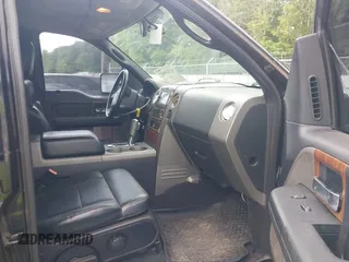 2004 Ford F-150 XLT with VIN 1FTPW145X4FA33342, listed as a IAAI auction lot 42243447 with 177,787 mi miles and . Bid and sale history available at DreamBid. Image 5.