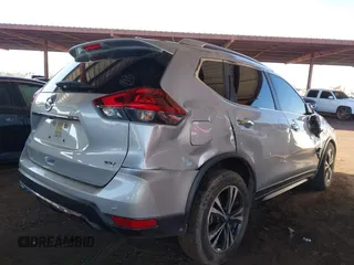 2019 Nissan Rogue SV with VIN JN8AT2MT6KW265036, listed as a IAAI auction lot 41751609 with 83,493 mi miles. Bid and sale history available at carsss.com. Image 4.