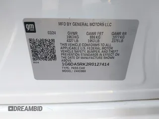 2024 Cadillac CT4 Luxury z VIN 1G6DA5RK2R0127414, wystawiony jako IAAI lot #41189546 z przebiegiem 6 383 mil mil oraz . Historia ofert i sprzedaży dostępna na DreamBid. Obrazek 9.