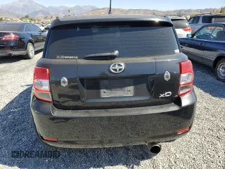 2012 Scion xD with VIN JTKKU4B48C1015888, listed as a Copart auction lot 75729064 with 259,012 mi miles and Salvage Title. Bid and sale history available at DreamBid. Image 6.