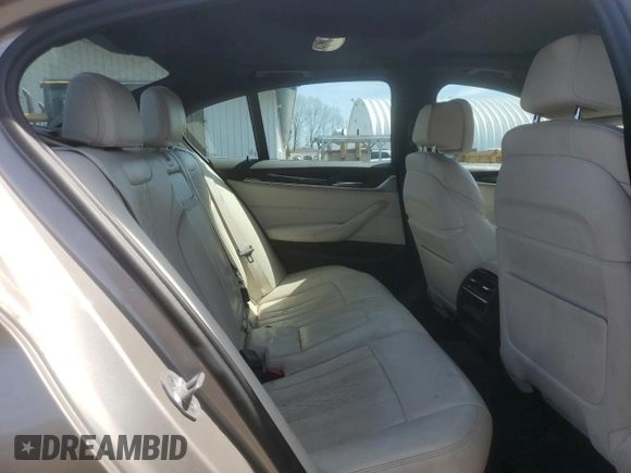 2018 BMW 5 Series 530i xDrive with VIN WBAJA7C58JG908526, listed as a Copart auction lot 53632695 with 172,928 mi miles and Clean Title. Bid and sale history available at carsss.com. Image 10.