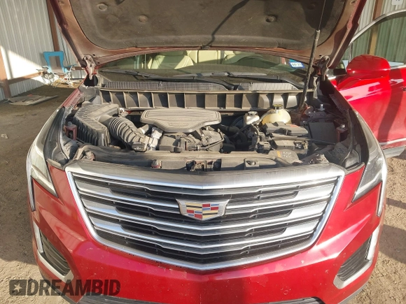 2019 Cadillac XT5 Premium Luxury FWD z VIN 1GYKNERS0KZ157287, wystawiony jako IAAI lot #41106524 z przebiegiem 131 464 mil mil oraz . Historia ofert i sprzedaży dostępna na DreamBid. Obrazek 10.