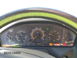 1992 Mercedes-Benz 500 с VIN WDBFA66E8NF043632, выставлен на аукционе IAAI как лот 42049992 с пробегом 101 690 миль миль и . История ставок и продаж доступна на DreamBid. Изображение 7.