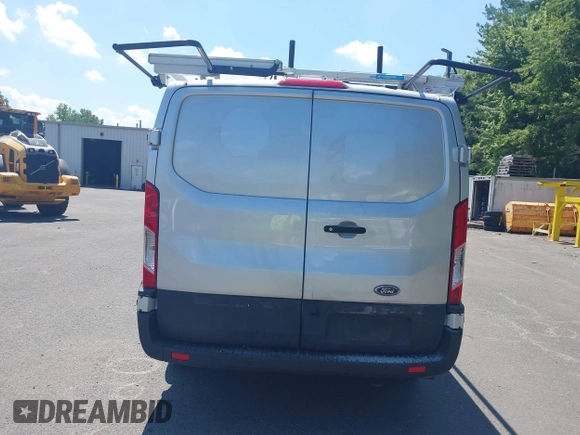 2023 Ford Transit с VIN 1FTYE2Y81PKA15972, выставлен на аукционе IAAI как лот 42692830 с пробегом 51 232 миль миль и . История ставок и продаж доступна на DreamBid. Изображение 17.