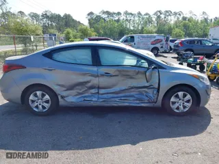 2016 Hyundai Elantra SE with VIN KMHDH4AE6GU482208, listed as a IAAI auction lot 41941480 with 47,255 mi miles. Bid and sale history available at carsss.com. Image 13.