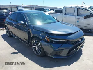 2024 Honda Civic Touring z VIN 2HGFE1F92RH310118, wystawiony jako IAAI lot #42063700 z przebiegiem 15 085 mil mil oraz . Historia ofert i sprzedaży dostępna na DreamBid. Obrazek 1.